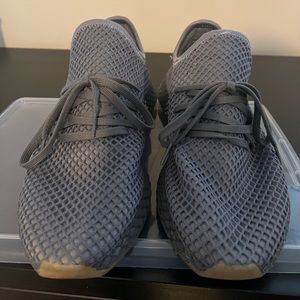 Men’s Adidas Deerupt Runner